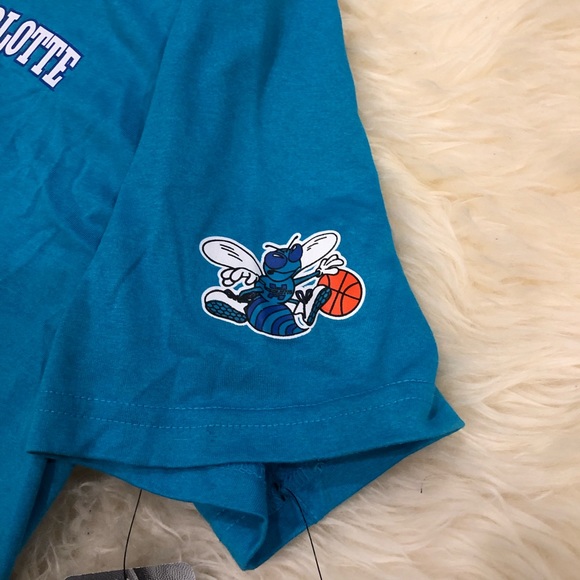 Charlotte Hornets NBA Jordan basketball shirt - Picture 4 of 7